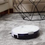 Photo aspirator robot