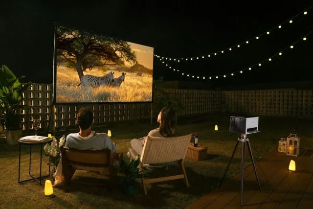 Photo home cinema projector brightness contrast selection